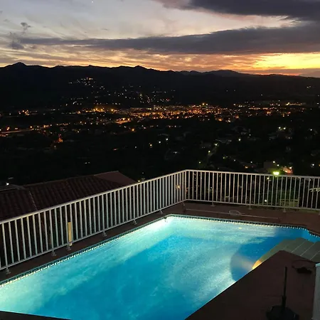 Gemuetliches Mit Pool Und Meerblick