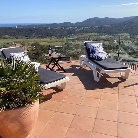 Gemuetliches Mit Pool Und Meerblick